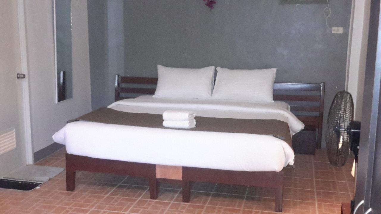 Conrada'S Place Hotel And Resort Panglao Extérieur photo