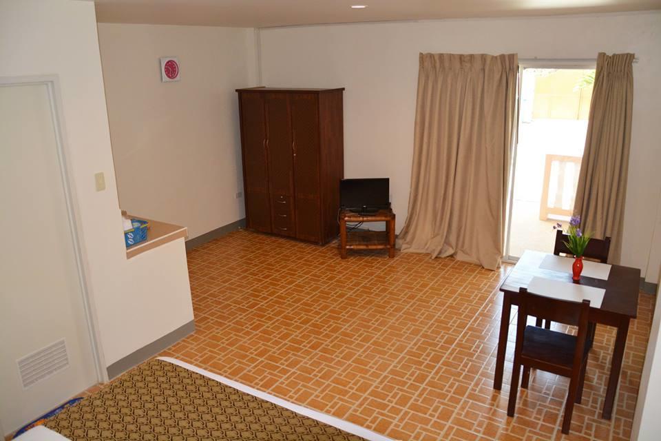 Conrada'S Place Hotel And Resort Panglao Extérieur photo