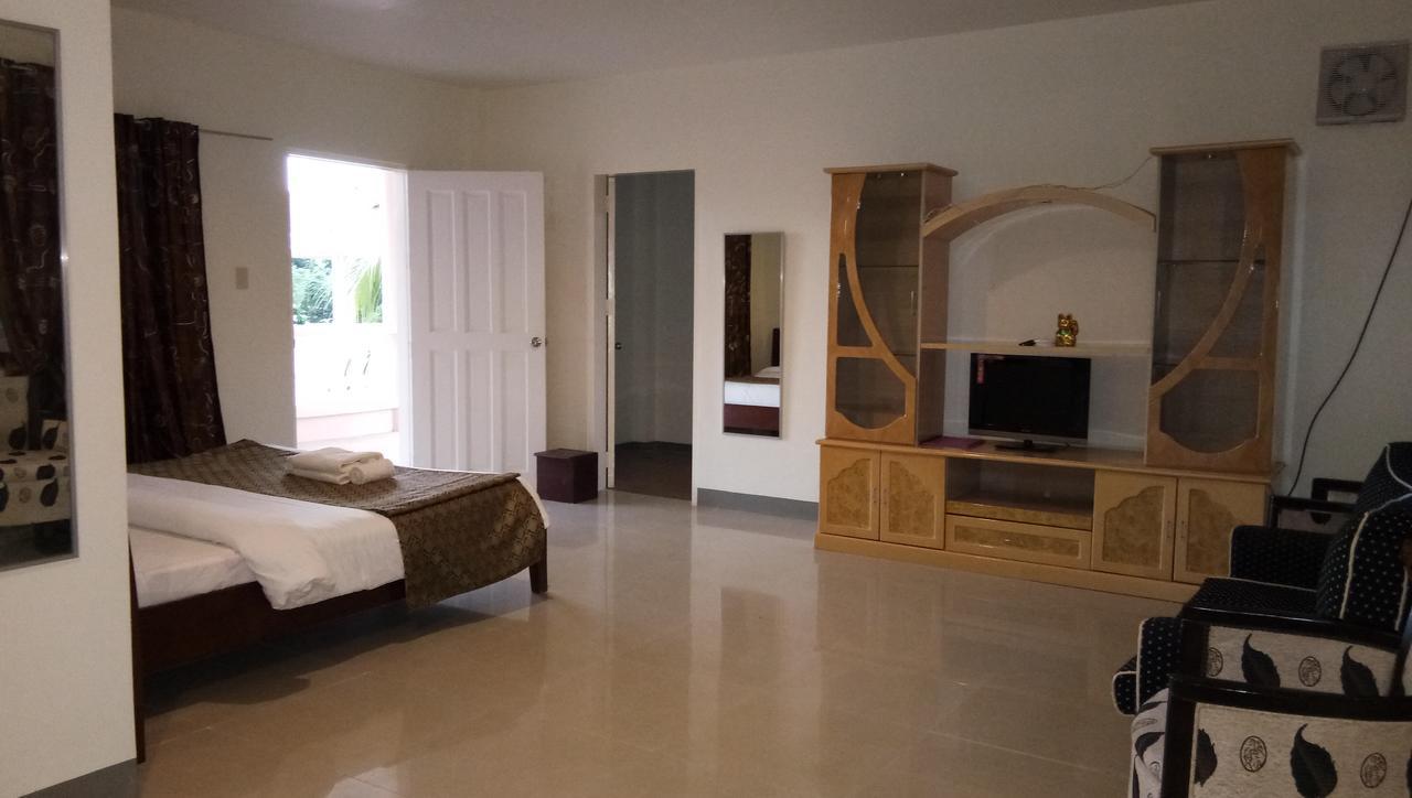 Conrada'S Place Hotel And Resort Panglao Extérieur photo